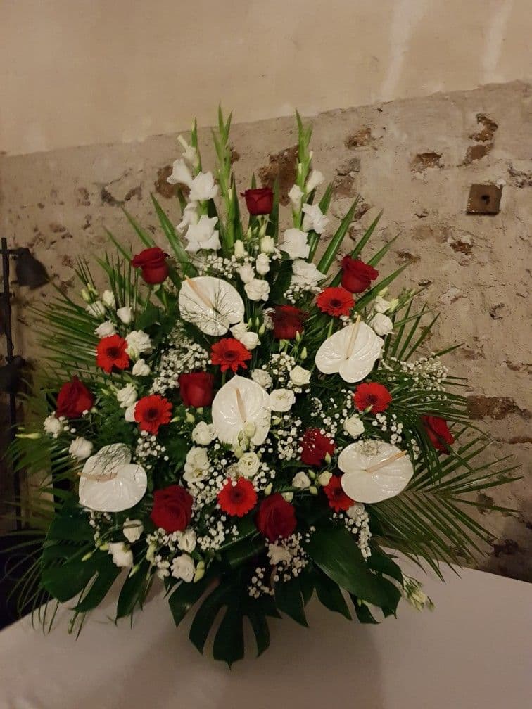 Bó hoa Sang Trọng Tinh Tế – hoa khai trương tại Quy Nhơn