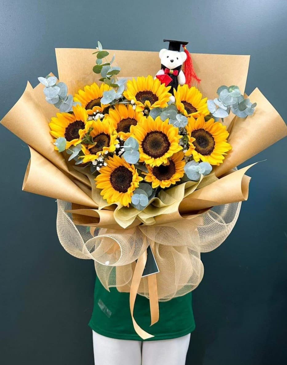 Bó hoa Tự Hào Ngày Tốt Nghiệp – hoa tốt nghiệp tại Quy Nhơn