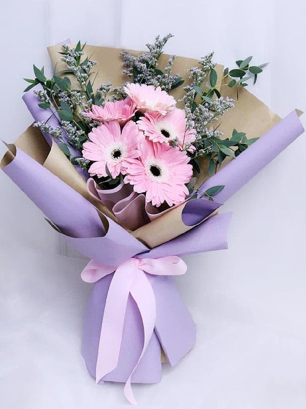 Phong cách sang trọng – hoa tốt nghiệp HD Flower